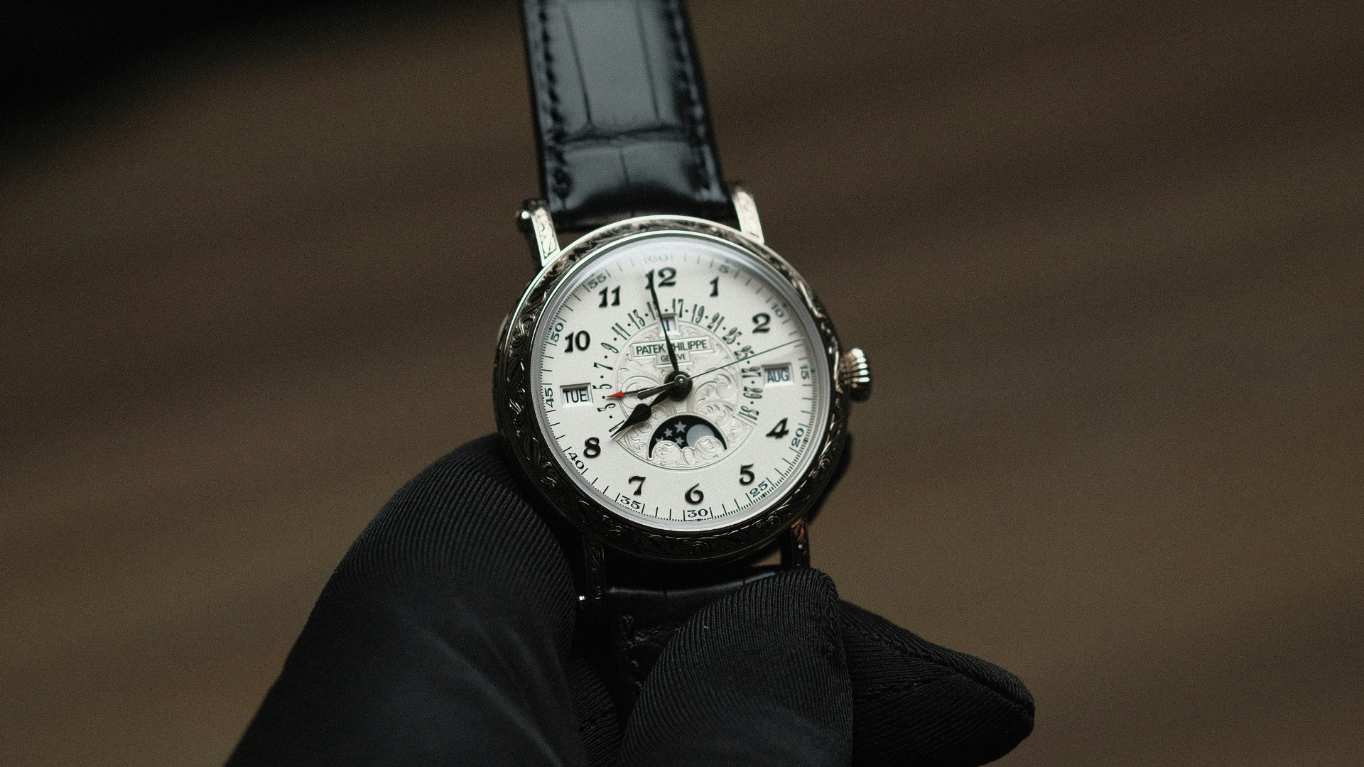 ¿Por qué vender tu reloj de lujo no debería ser un riesgo? (Olvídate de envíos y citas en aeropuertos)